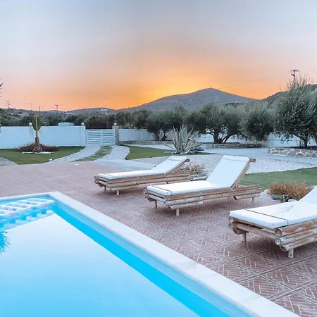 Villa Eva Milos Adamantas (Milos)