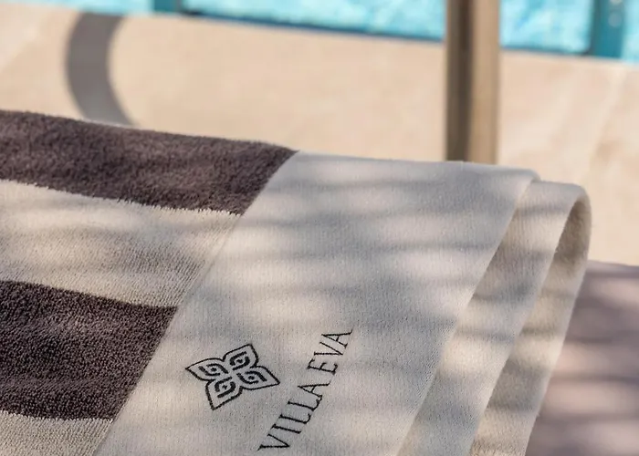 Eva By Milos Concierge Adamantas (Milos)