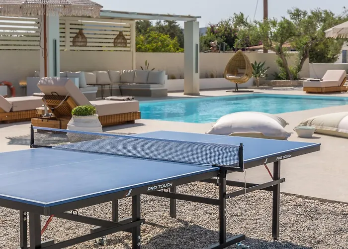 Eva By Milos Concierge Adamantas (Milos)